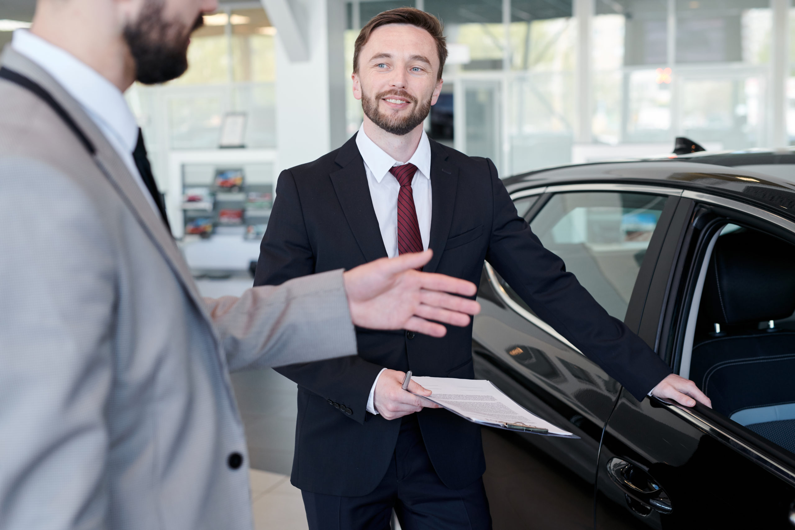 Escolha um local seguro para vender ou comprar seu carro
